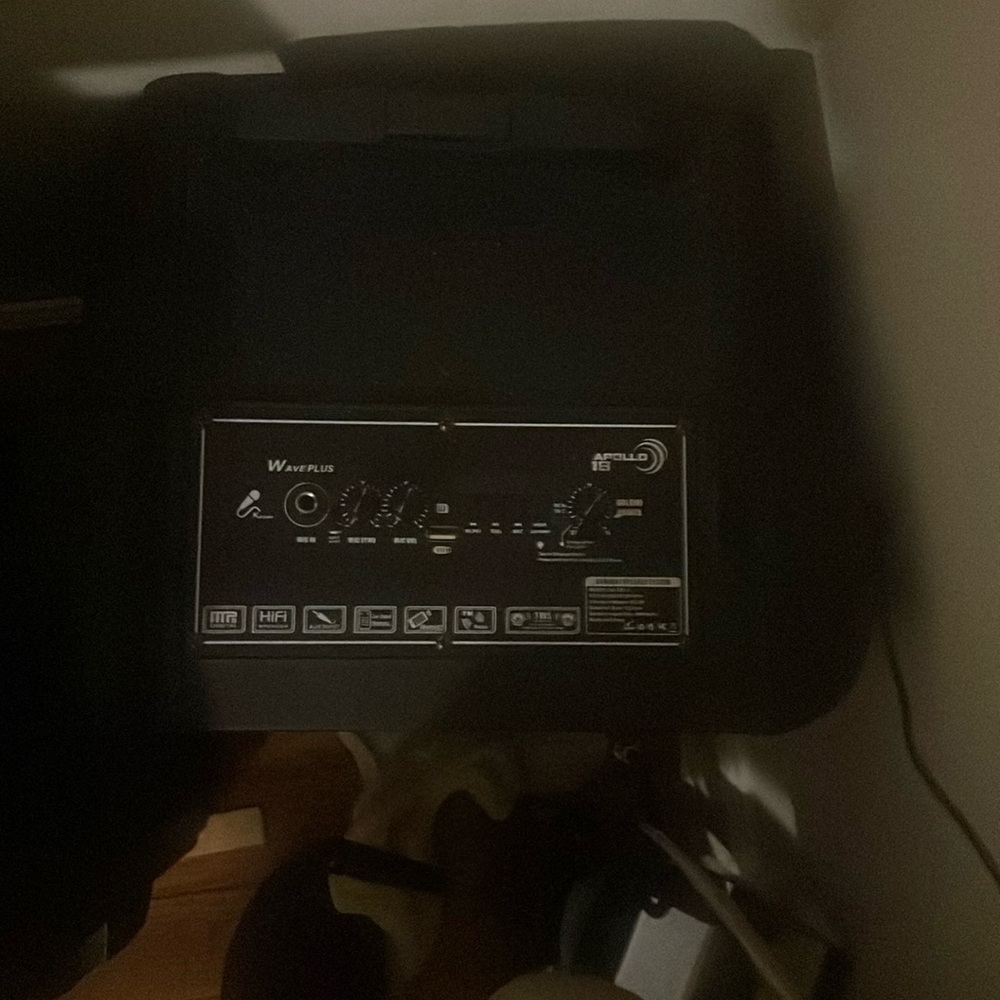 Wave plus  portable speaker with wheels